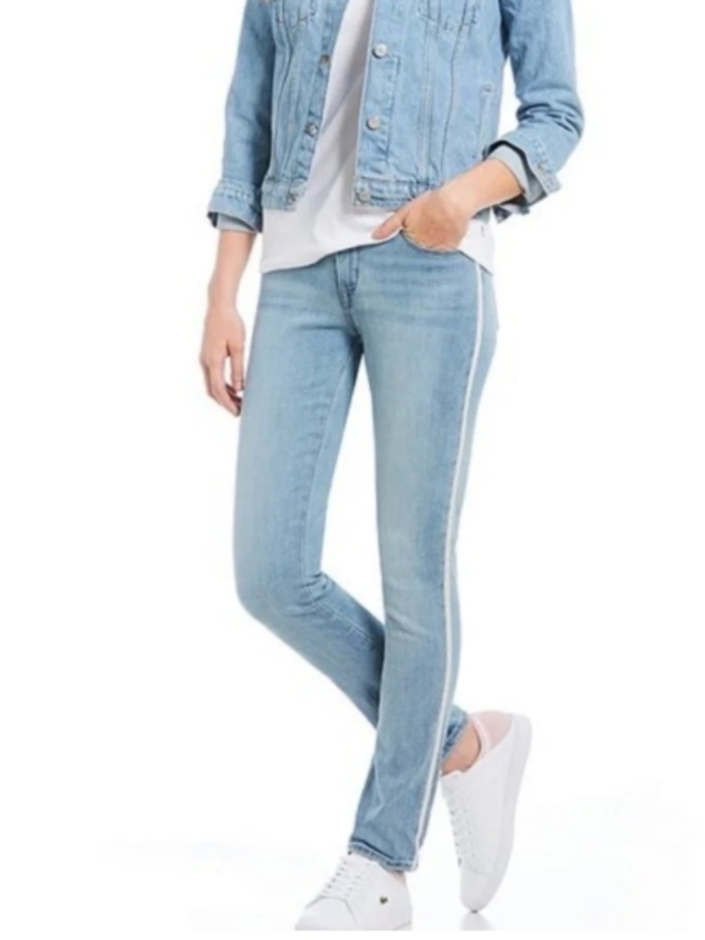 Levi’s Classic Mid Rise Skinny Light Blue Side-Stripe Women’s Jeans